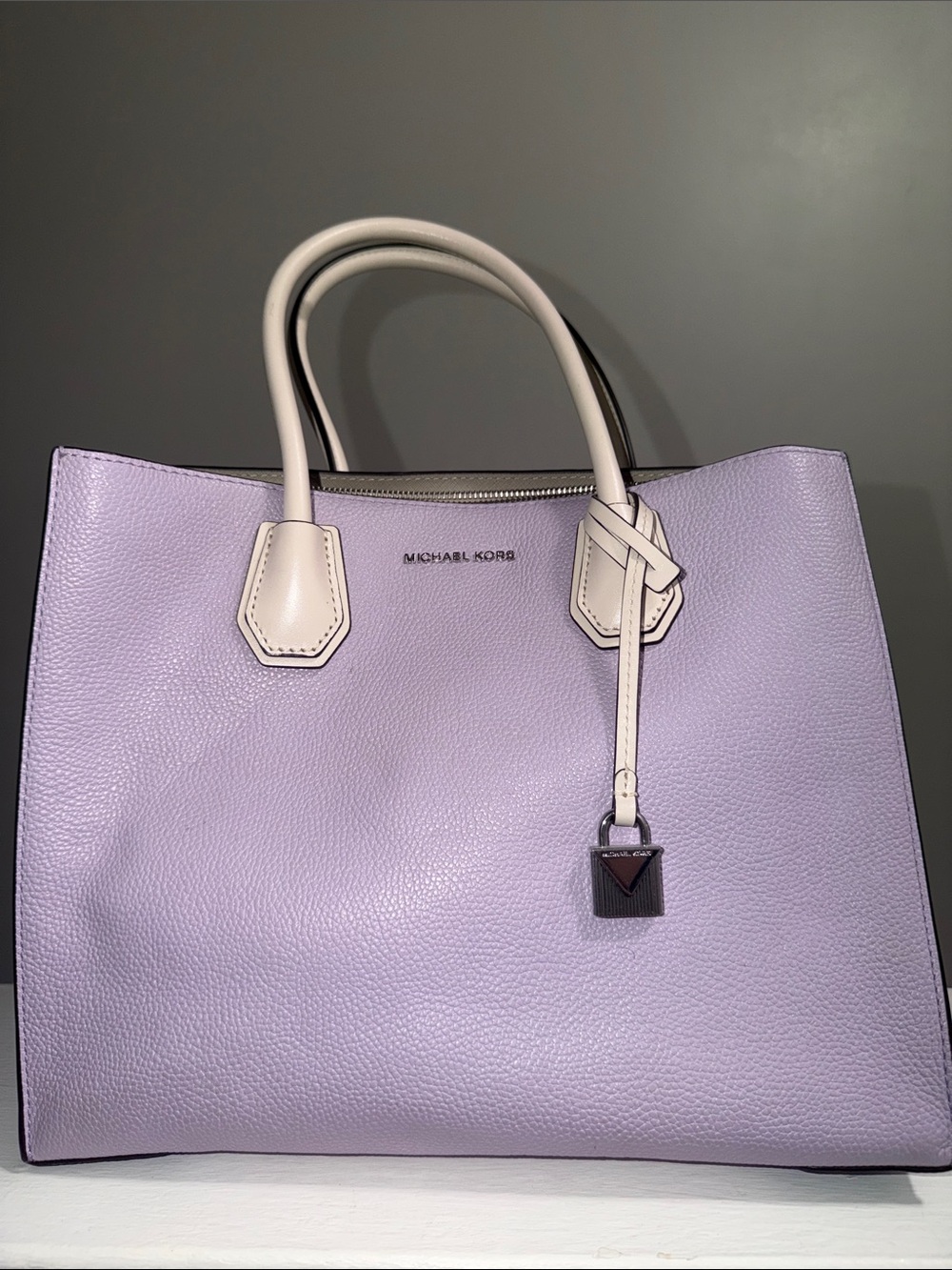 MICHAEL KORS Lavender Leather Tote with Cream Handles